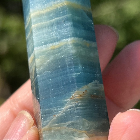 Blue onyx (d) tower | crystal - Picture 12 of 13